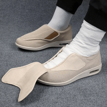 Extra Wide Diabetic Shoes with Memory Foam Insole and Seamless Lining for All Day Comfort